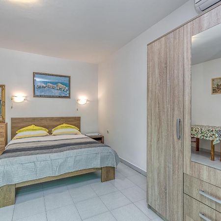 Apartments Bastovanovic Rovinj Ngoại thất bức ảnh