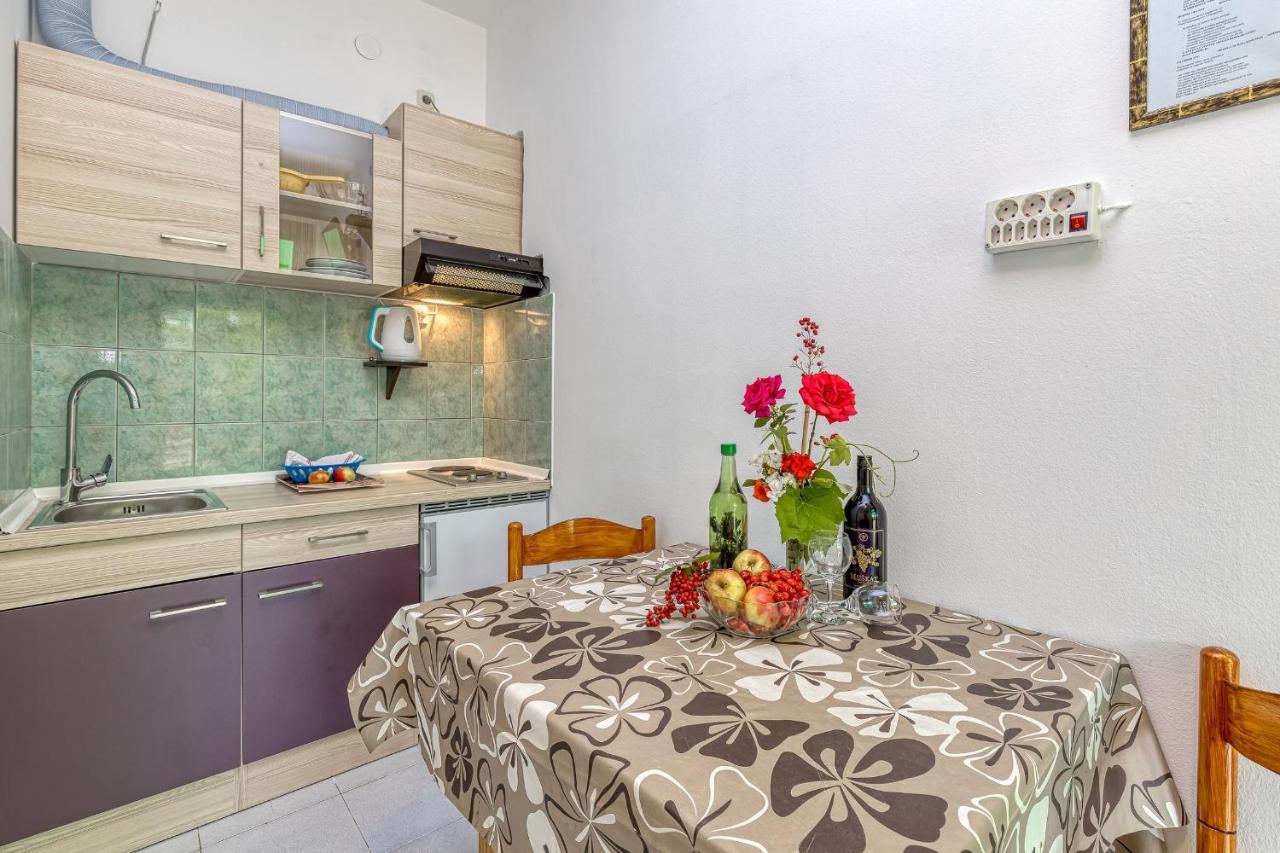 Apartments Bastovanovic Rovinj Ngoại thất bức ảnh